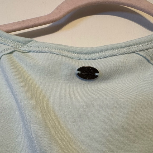 Women’s Light Blue Athleta Top - Picture 8 of 11